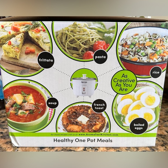Aroma 2 6 Cup COOKED Cooker Pot Style White Non Stick Cooks and Boils - NEW - Picture 3 of 9